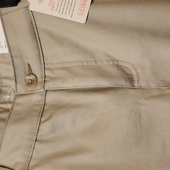 Capris - Picture 6 of 8